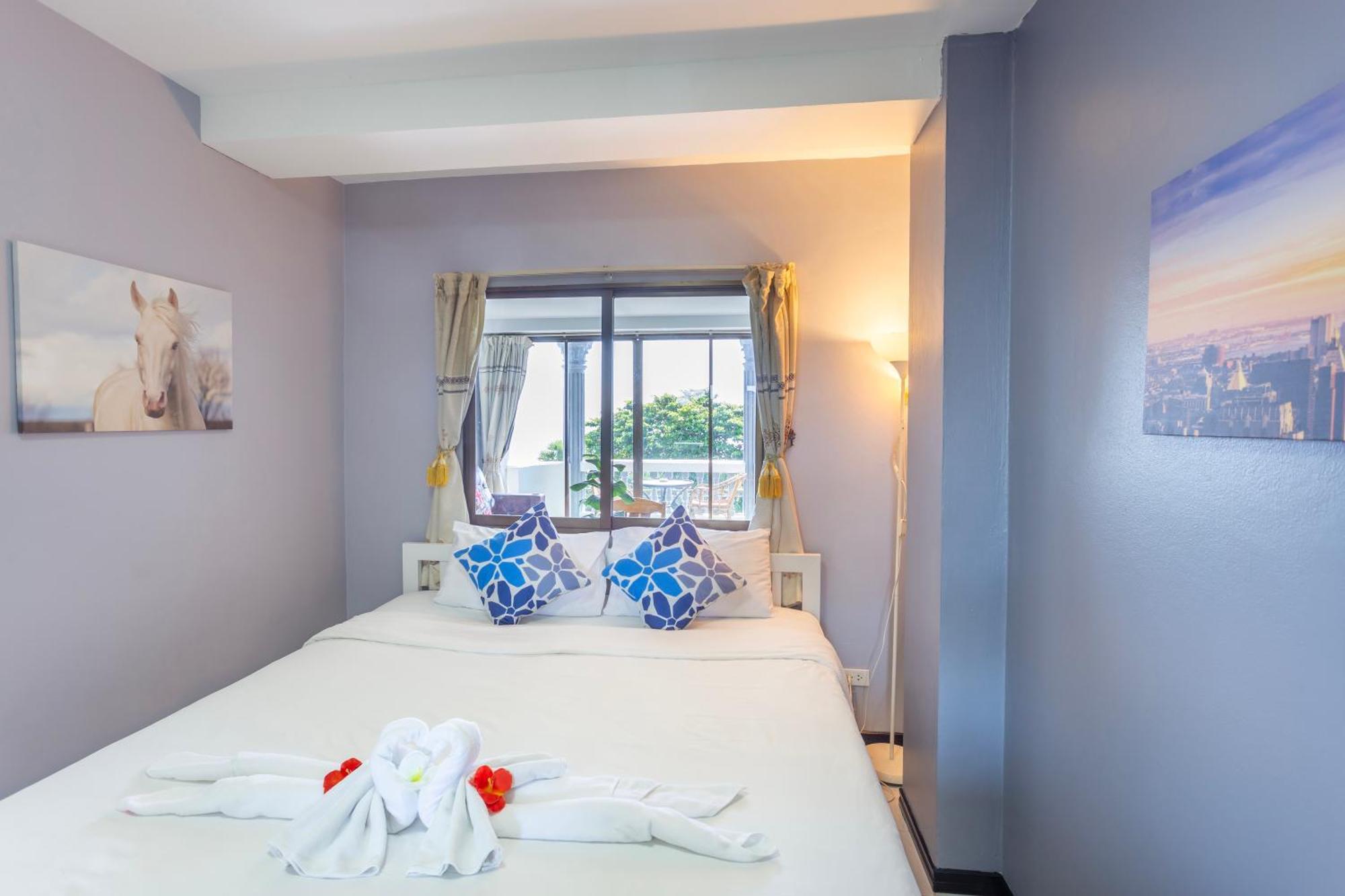 Happy Vikings - Beachfront Jomtien Beach Exterior foto